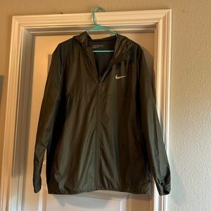 Nike Golf XL Rain Shield - Never Worn
